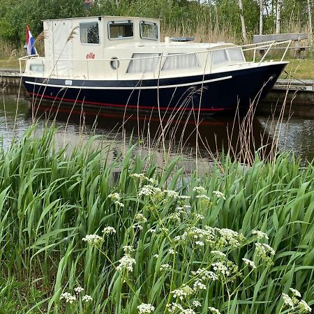 Boat Ella - Kamperen Op Het Water -Niet Om Mee Te Varen -Read Host Profile-Lees Hostprofiel Jutrijp Exterior photo